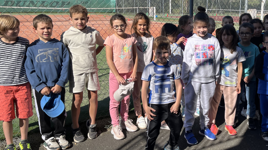 tennis 4 ce